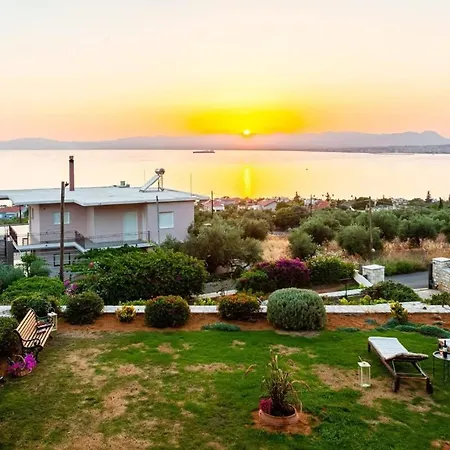 Villa Sunset Paradise - Verga's Utimate Seaview Getaway