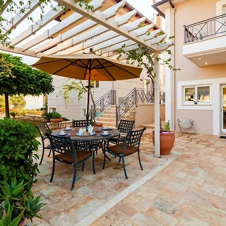 Villa Sunset Paradise - Verga's Utimate Seaview Getaway Mikrá Mandínia