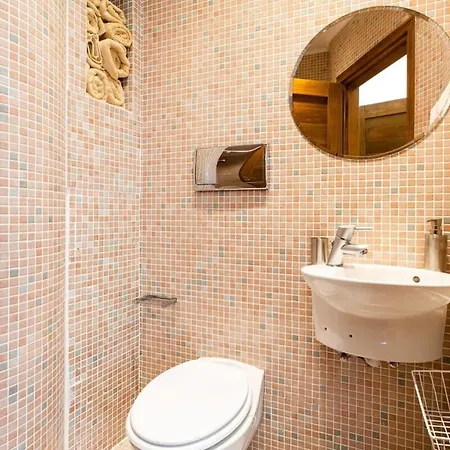 Sunset Paradise - Verga's Utimate Seaview Getaway Villa *