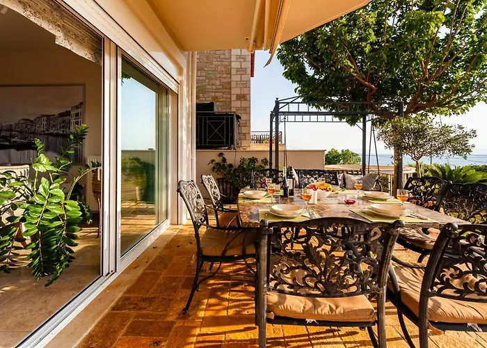 Sunset Paradise - Verga's Utimate Seaview Getaway *