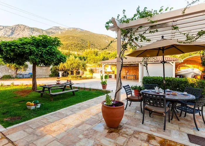 וילה Sunset Paradise - Verga's Utimate Seaview Getaway Mikrá Mandínia